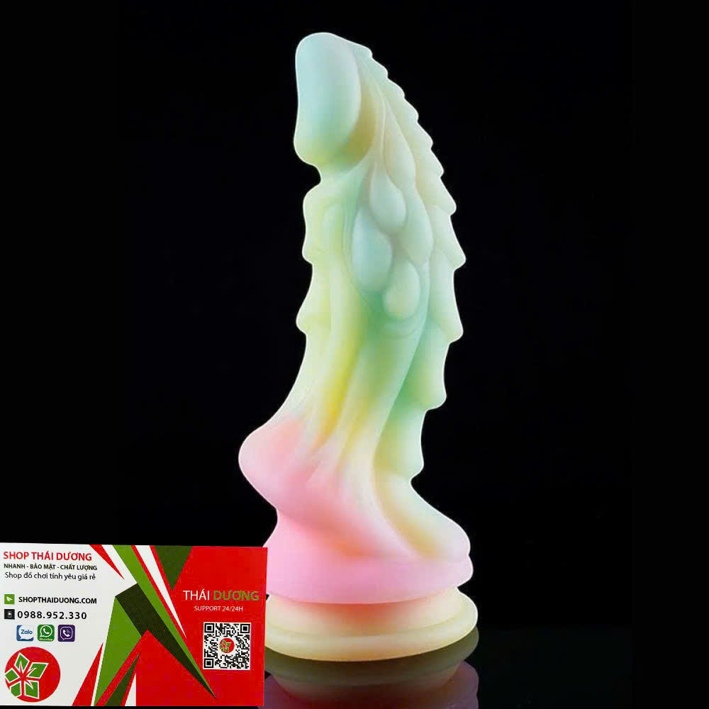 Cu giả hình đầu rồng có màu phát sáng bắt mắt  cho các cặp đôi tìm cảm giác mới lạ - dochoijapan.com