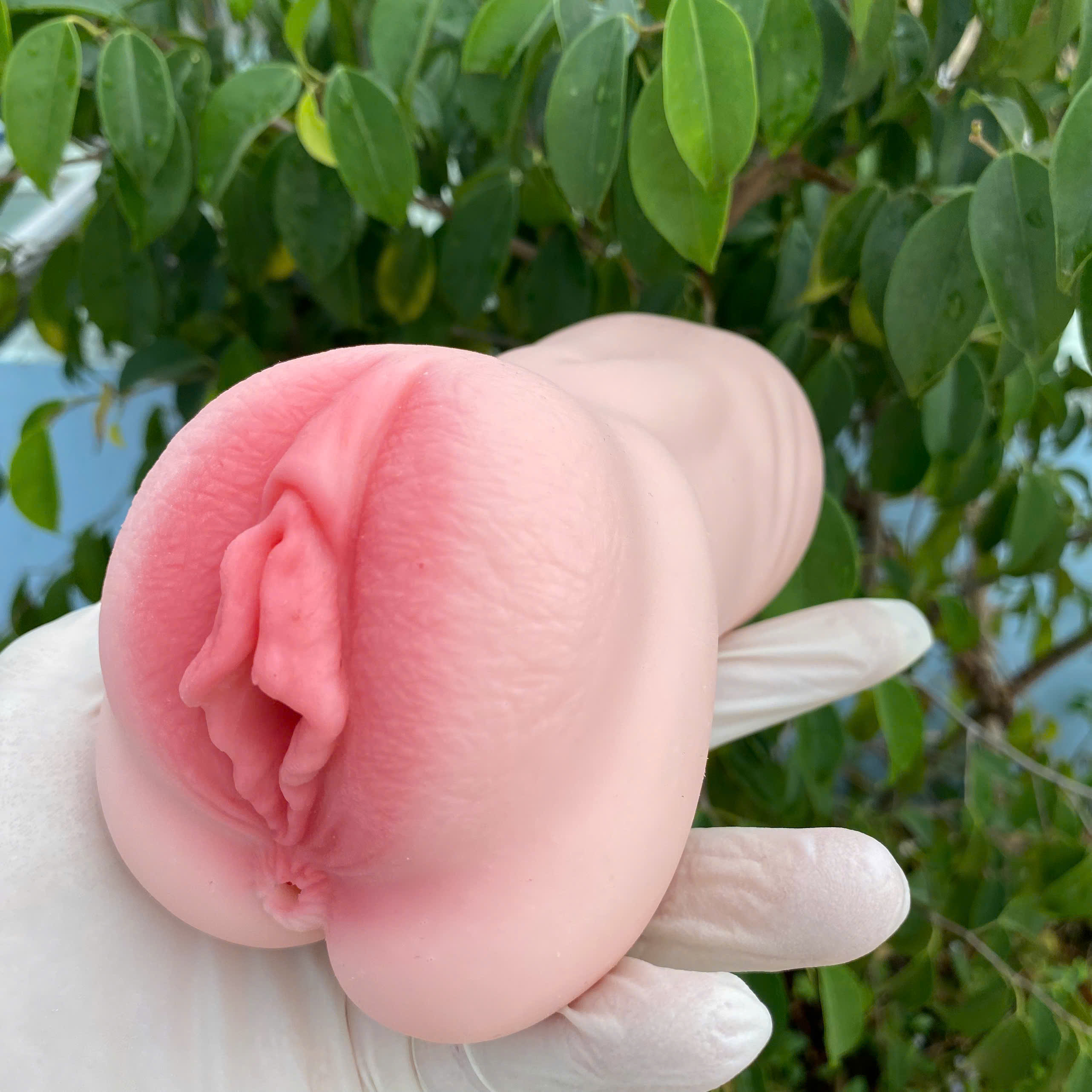 Bướm gải 3D rung rên cảm biến chạm cầm tay silicon nguyên khối 600g