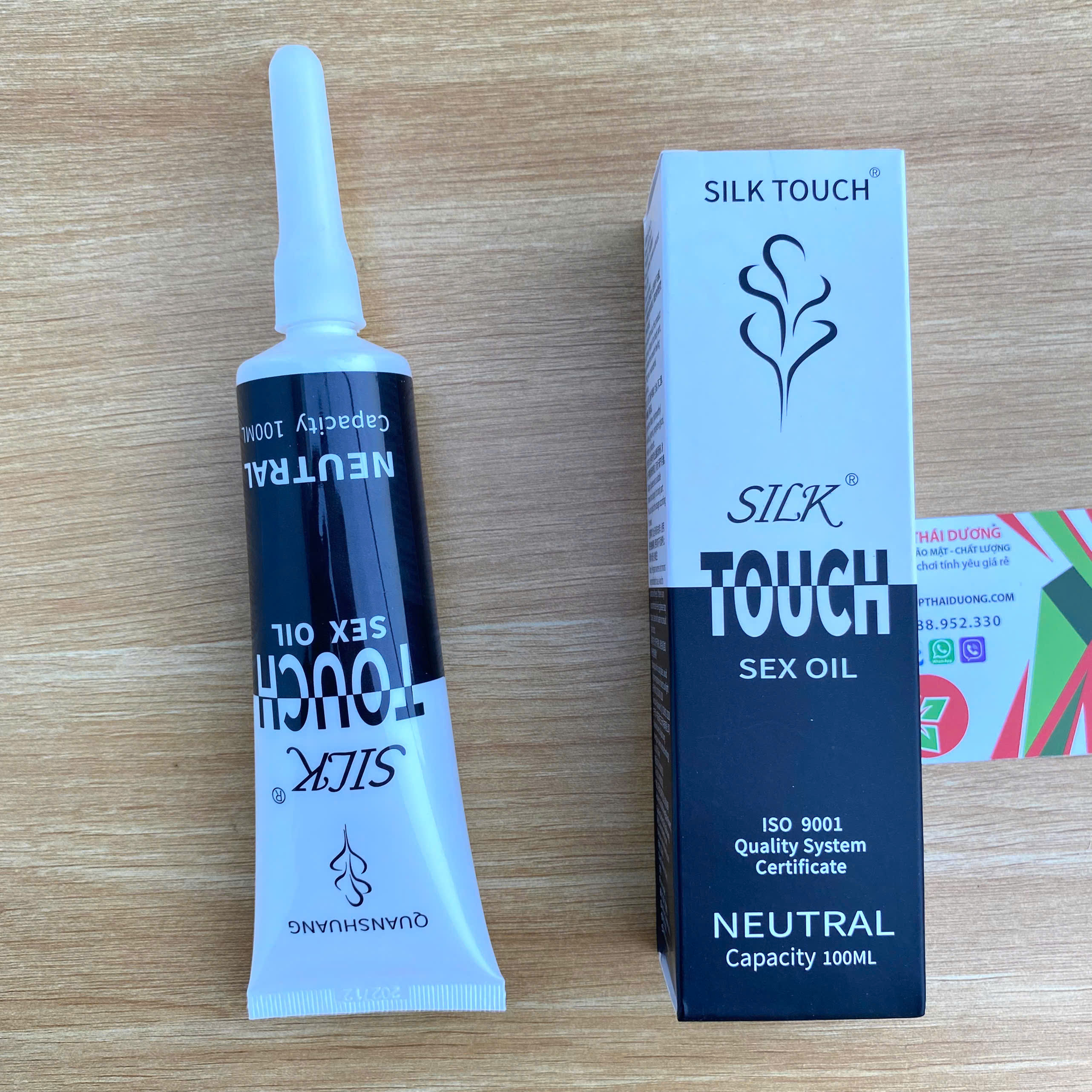 Gel Bôi Trơn 100ml Không Mùi Silk Touch Tăng Độ Trơn Khoái Cảm Cho Các Cặp Đôi