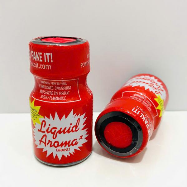 Mua Popper Liquid Aroma 10ml chính hãng PWD Mỹ tại DochoiJapan. Kích dục mạnh, giãn cơ hậu môn, tăng khoái cảm tình dục cho Top – Bot – LGBT 