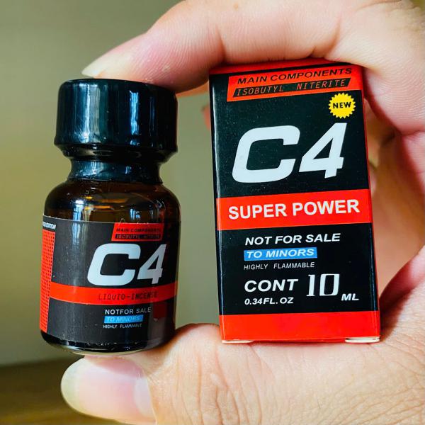 Khám phá Popper C4 Red 10ml chính hãng Mỹ – tinh dầu hít tăng hưng phấn, giãn cơ hậu môn & cổ họng, giúp bot & top thăng hoa cực phê trong cuộc yêu 