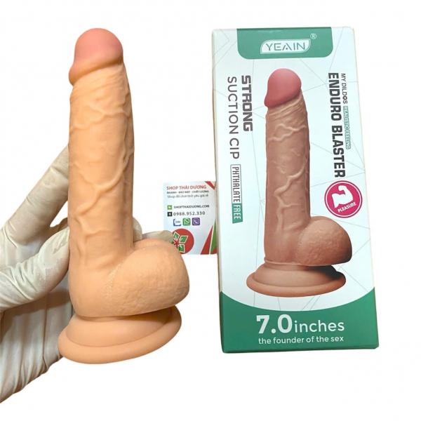 Dương vật giả hít tường Yeain 7.0 chính hãng, silicon siêu mềm có bìu chân thật. Thiết kế đế hút tường chắc chắn, hỗ trợ nữ giới tự sướng thăng hoa 