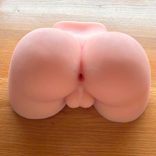 Mông Giả Nam Có Bìu Và hậu Môn Giống Thật Silicon Nguyên Khối 2,5kg - Sextoy Gay 